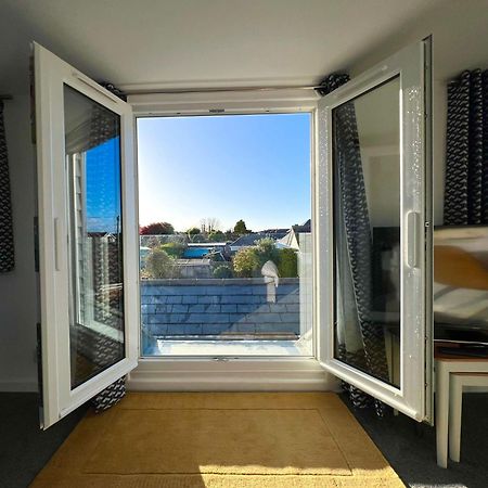 Seascape - Stylish Modern Apartment Barton on Sea Buitenkant foto